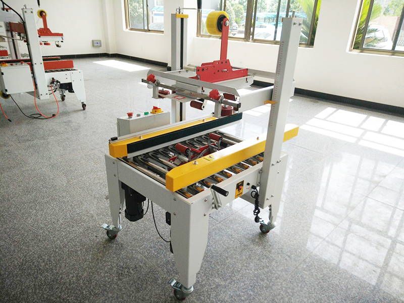 JS-FXZ500B 左右驅(qū)動(dòng)配聯(lián)線手動(dòng)自動(dòng)折蓋膠帶封箱機(jī)